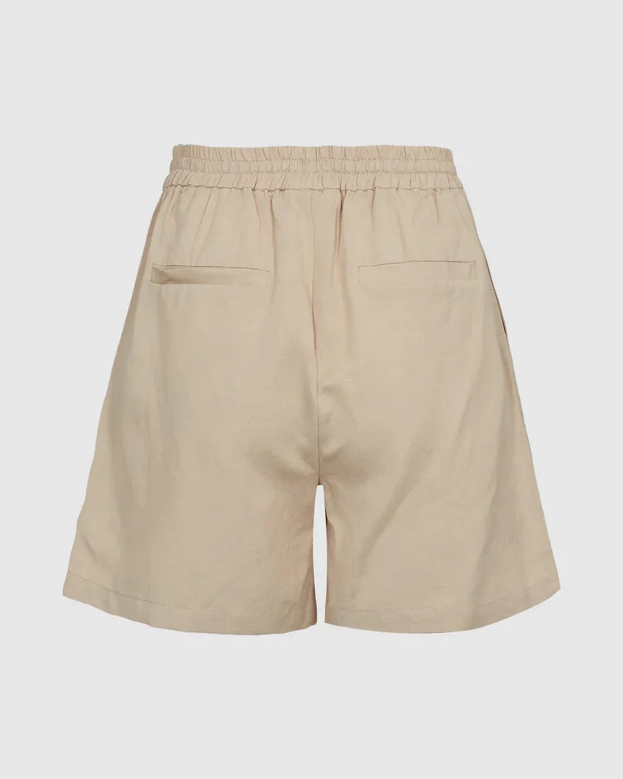 Amilie Shorts