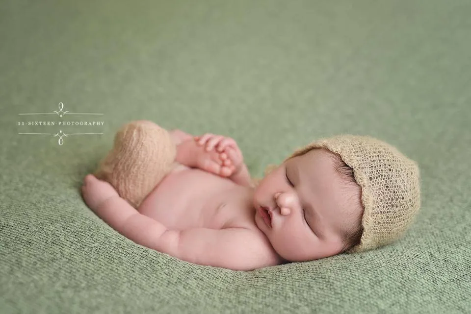 Beige Ruffles Mohair Newborn Pants and Hat Set