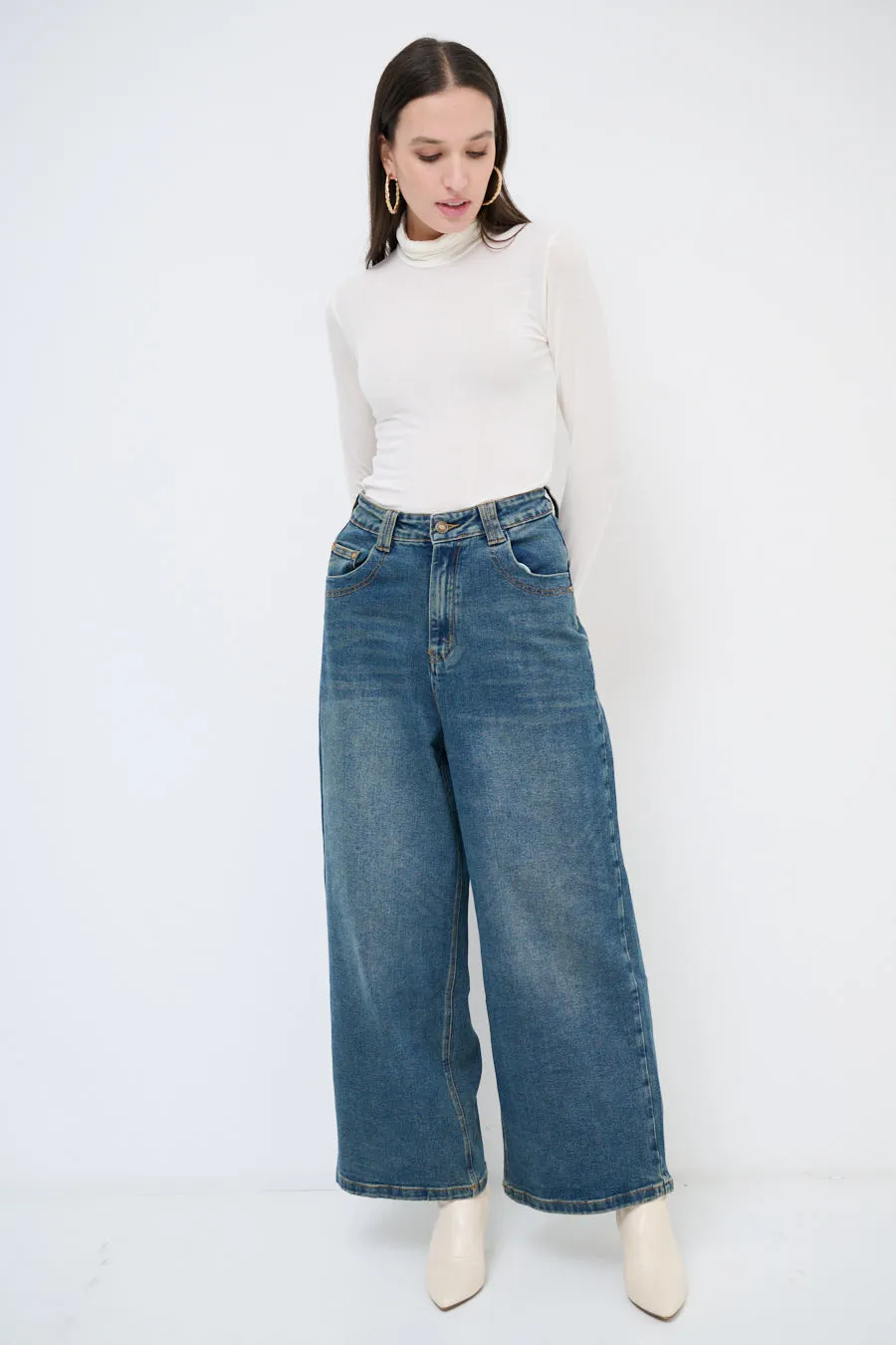 High-waisted wide-leg denim jeans wholesale