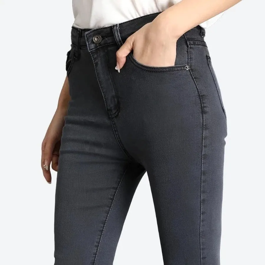 Trendy Slim-Fit High-Waisted Jeans