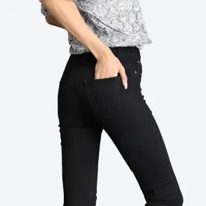 Trendy Slim-Fit High-Waisted Jeans